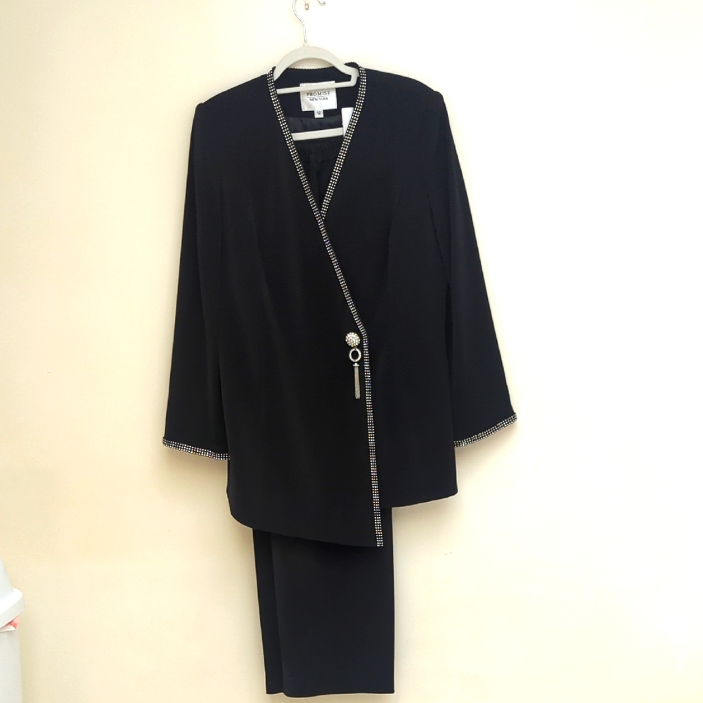 Stunning Black Promise New York Suit
